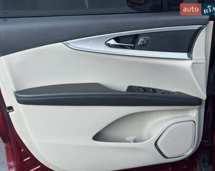 Красный Линкольн МКХ, объемом двигателя 2.69 л и пробегом 167 тыс. км за 16900 $, фото 30 на Automoto.ua