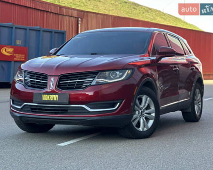 Красный Линкольн МКХ, объемом двигателя 2.69 л и пробегом 167 тыс. км за 16900 $, фото 1 на Automoto.ua