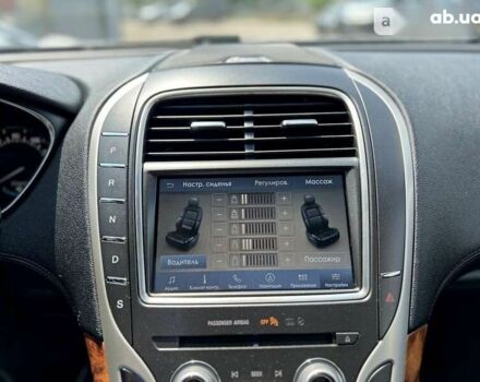 Лінкольн MKX, об'ємом двигуна 2.7 л та пробігом 72 тис. км за 24400 $, фото 23 на Automoto.ua