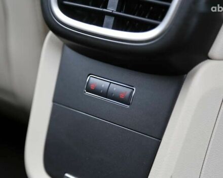 Лінкольн MKX, об'ємом двигуна 2.7 л та пробігом 69 тис. км за 19500 $, фото 29 на Automoto.ua