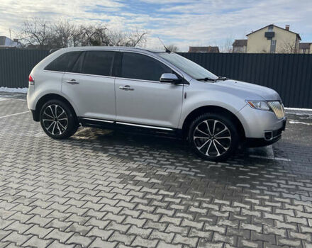 Серый Линкольн МКХ, объемом двигателя 3.73 л и пробегом 264 тыс. км за 8888 $, фото 5 на Automoto.ua