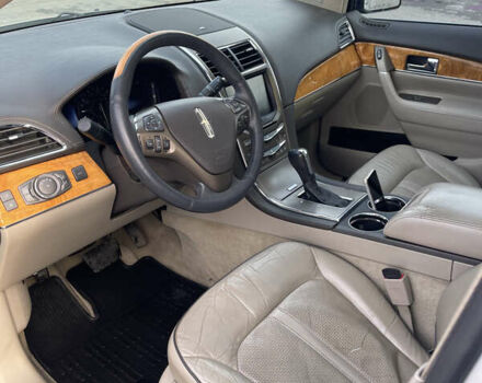 Серый Линкольн МКХ, объемом двигателя 3.73 л и пробегом 264 тыс. км за 8888 $, фото 12 на Automoto.ua