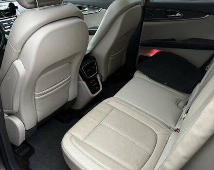 Серый Линкольн МКХ, объемом двигателя 2.69 л и пробегом 187 тыс. км за 19100 $, фото 12 на Automoto.ua