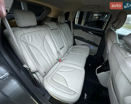 Серый Линкольн МКХ, объемом двигателя 3.73 л и пробегом 157 тыс. км за 16999 $, фото 33 на Automoto.ua