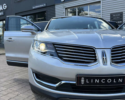 Серый Линкольн МКХ, объемом двигателя 3.7 л и пробегом 185 тыс. км за 17700 $, фото 3 на Automoto.ua