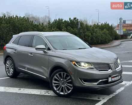 Серый Линкольн МКХ, объемом двигателя 3.73 л и пробегом 157 тыс. км за 16999 $, фото 1 на Automoto.ua