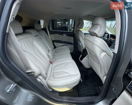 Серый Линкольн МКХ, объемом двигателя 3.73 л и пробегом 157 тыс. км за 16999 $, фото 31 на Automoto.ua