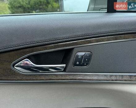 Серый Линкольн МКХ, объемом двигателя 3.73 л и пробегом 157 тыс. км за 16999 $, фото 10 на Automoto.ua