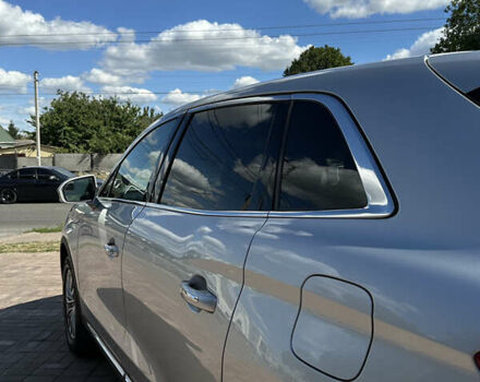 Серый Линкольн МКХ, объемом двигателя 3.7 л и пробегом 185 тыс. км за 17700 $, фото 7 на Automoto.ua