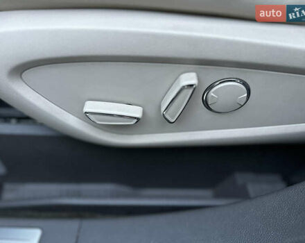 Серый Линкольн МКХ, объемом двигателя 3.73 л и пробегом 157 тыс. км за 16999 $, фото 20 на Automoto.ua