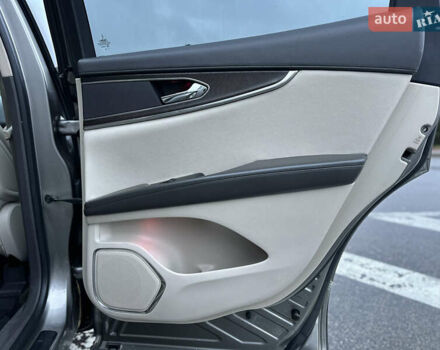 Серый Линкольн МКХ, объемом двигателя 3.73 л и пробегом 157 тыс. км за 16999 $, фото 30 на Automoto.ua