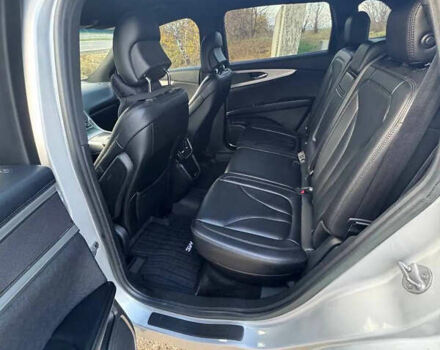 Серый Линкольн МКХ, объемом двигателя 3.73 л и пробегом 113 тыс. км за 21000 $, фото 7 на Automoto.ua