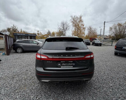 Серый Линкольн МКХ, объемом двигателя 2.7 л и пробегом 160 тыс. км за 16500 $, фото 3 на Automoto.ua