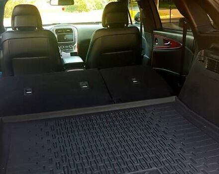 Серый Линкольн МКХ, объемом двигателя 3.7 л и пробегом 77 тыс. км за 24900 $, фото 4 на Automoto.ua