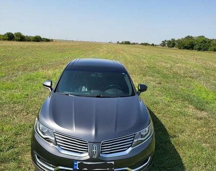 Сірий Лінкольн MKX, об'ємом двигуна 3.7 л та пробігом 120 тис. км за 20800 $, фото 2 на Automoto.ua
