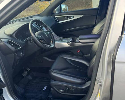 Серый Линкольн МКХ, объемом двигателя 3.73 л и пробегом 113 тыс. км за 21000 $, фото 8 на Automoto.ua