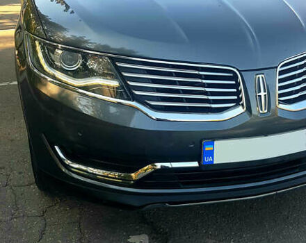 Серый Линкольн МКХ, объемом двигателя 3.7 л и пробегом 77 тыс. км за 24900 $, фото 5 на Automoto.ua