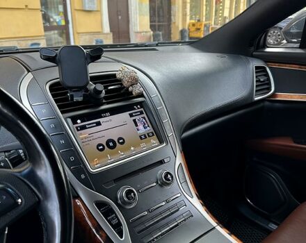 Серый Линкольн МКХ, объемом двигателя 3.7 л и пробегом 85 тыс. км за 20000 $, фото 5 на Automoto.ua