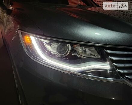 Сірий Лінкольн MKX, об'ємом двигуна 3.7 л та пробігом 120 тис. км за 20800 $, фото 16 на Automoto.ua