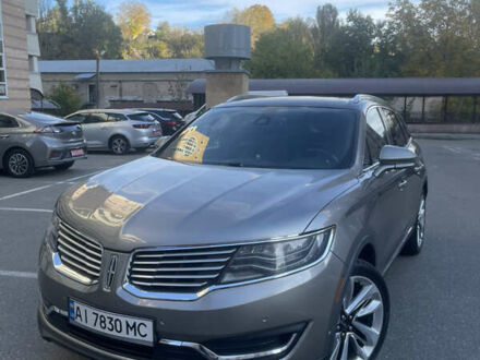 Сірий Лінкольн MKX, об'ємом двигуна 3.73 л та пробігом 90 тис. км за 18500 $, фото 1 на Automoto.ua