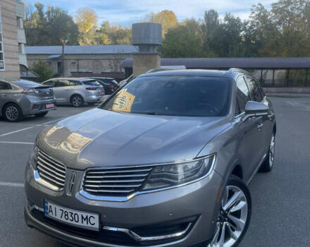 Сірий Лінкольн MKX, об'ємом двигуна 3.73 л та пробігом 90 тис. км за 18500 $, фото 1 на Automoto.ua