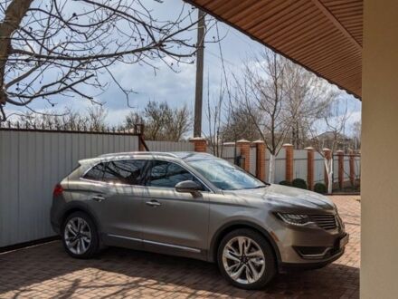 Линкольн МКХ 2017 в Киеве на Automoto.ua Серый Линкольн МКХ, объемом двигателя 3.3 л и пробегом 89 тыс. км за 18700 $, фото 1 на Automoto.ua