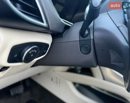 Синий Линкольн МКХ, объемом двигателя 3.73 л и пробегом 220 тыс. км за 16300 $, фото 22 на Automoto.ua