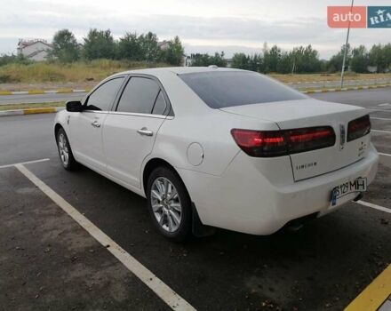 Білий Лінкольн MKZ, об'ємом двигуна 2.5 л та пробігом 173 тис. км за 10200 $, фото 7 на Automoto.ua