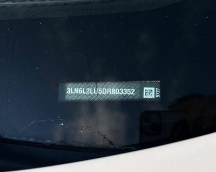 Білий Лінкольн MKZ, об'ємом двигуна 2 л та пробігом 260 тис. км за 12400 $, фото 21 на Automoto.ua