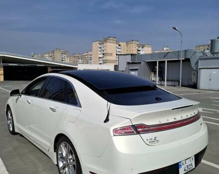 Белый Линкольн МКЗ, объемом двигателя 2 л и пробегом 161 тыс. км за 11800 $, фото 12 на Automoto.ua