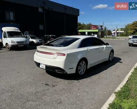 Білий Лінкольн MKZ, об'ємом двигуна 2 л та пробігом 265 тис. км за 12500 $, фото 4 на Automoto.ua