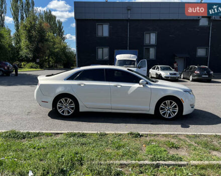 Білий Лінкольн MKZ, об'ємом двигуна 2 л та пробігом 265 тис. км за 12500 $, фото 3 на Automoto.ua