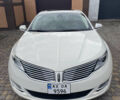Белый Линкольн МКЗ, объемом двигателя 2 л и пробегом 315 тыс. км за 11800 $, фото 1 на Automoto.ua