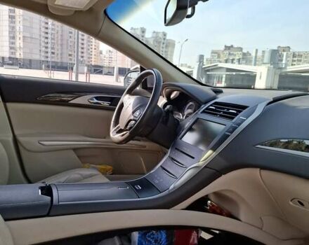 Белый Линкольн МКЗ, объемом двигателя 2 л и пробегом 161 тыс. км за 11800 $, фото 16 на Automoto.ua