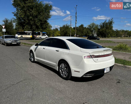 Білий Лінкольн MKZ, об'ємом двигуна 2 л та пробігом 265 тис. км за 12500 $, фото 6 на Automoto.ua