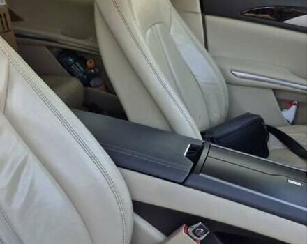 Белый Линкольн МКЗ, объемом двигателя 2 л и пробегом 190 тыс. км за 10900 $, фото 10 на Automoto.ua