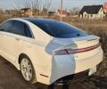 Белый Линкольн МКЗ, объемом двигателя 2 л и пробегом 180 тыс. км за 12900 $, фото 6 на Automoto.ua