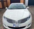 Белый Линкольн МКЗ, объемом двигателя 2 л и пробегом 310 тыс. км за 12500 $, фото 1 на Automoto.ua