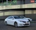 Белый Линкольн МКЗ, объемом двигателя 2 л и пробегом 246 тыс. км за 11490 $, фото 1 на Automoto.ua