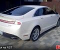 Білий Лінкольн MKZ, об'ємом двигуна 2 л та пробігом 201 тис. км за 13000 $, фото 3 на Automoto.ua