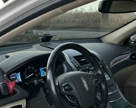 Белый Линкольн МКЗ, объемом двигателя 2 л и пробегом 160 тыс. км за 12999 $, фото 10 на Automoto.ua