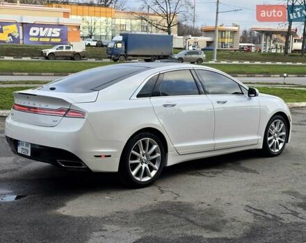 Белый Линкольн МКЗ, объемом двигателя 3.7 л и пробегом 164 тыс. км за 13300 $, фото 18 на Automoto.ua