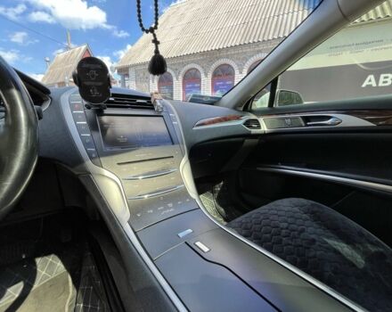 Белый Линкольн МКЗ, объемом двигателя 2 л и пробегом 181 тыс. км за 15500 $, фото 13 на Automoto.ua