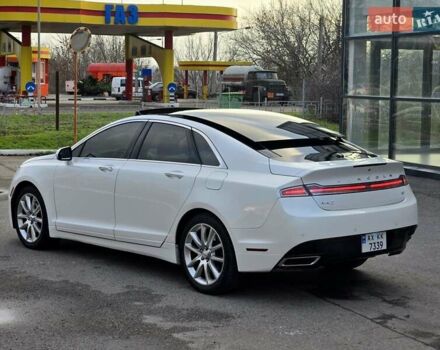 Белый Линкольн МКЗ, объемом двигателя 3.7 л и пробегом 164 тыс. км за 13300 $, фото 60 на Automoto.ua