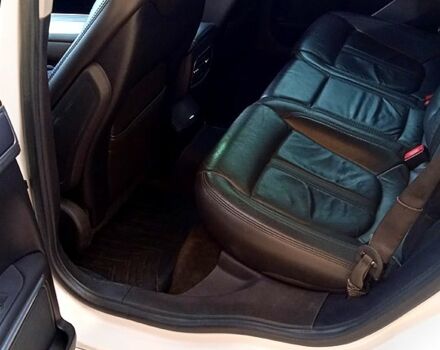 Білий Лінкольн MKZ, об'ємом двигуна 2 л та пробігом 201 тис. км за 13000 $, фото 8 на Automoto.ua