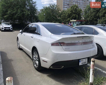 Белый Линкольн МКЗ, объемом двигателя 2 л и пробегом 197 тыс. км за 14100 $, фото 1 на Automoto.ua