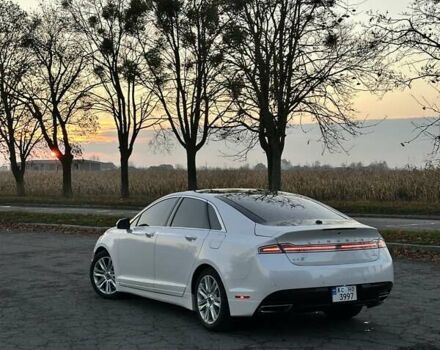 Белый Линкольн МКЗ, объемом двигателя 2 л и пробегом 160 тыс. км за 12999 $, фото 2 на Automoto.ua