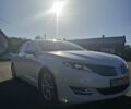 Білий Лінкольн MKZ, об'ємом двигуна 2 л та пробігом 120 тис. км за 13600 $, фото 1 на Automoto.ua