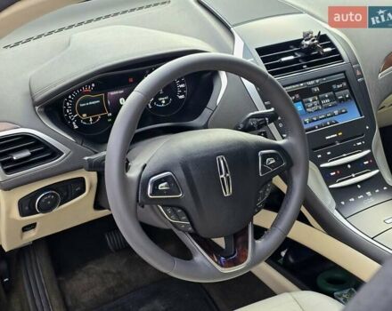 Белый Линкольн МКЗ, объемом двигателя 3.73 л и пробегом 164 тыс. км за 13300 $, фото 30 на Automoto.ua