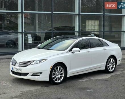 Белый Линкольн МКЗ, объемом двигателя 3.7 л и пробегом 164 тыс. км за 13300 $, фото 7 на Automoto.ua